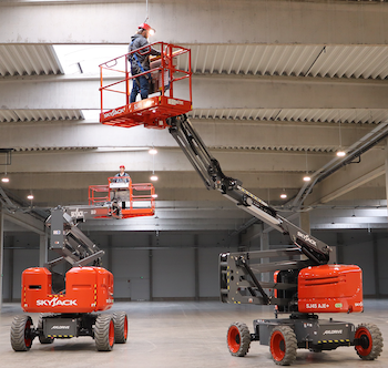 Skyjack hybridelectric and battery electric rough-terrain boom lifts