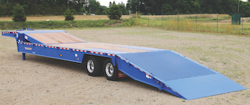 Towmaster hydraulic tail trailer