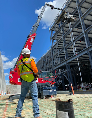 Manitou telehandlers with remote control