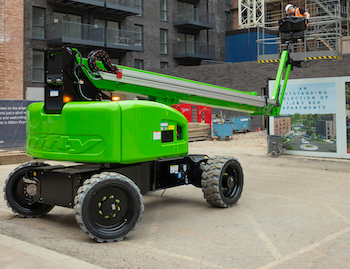 Niftylift rough-terrain boom lift