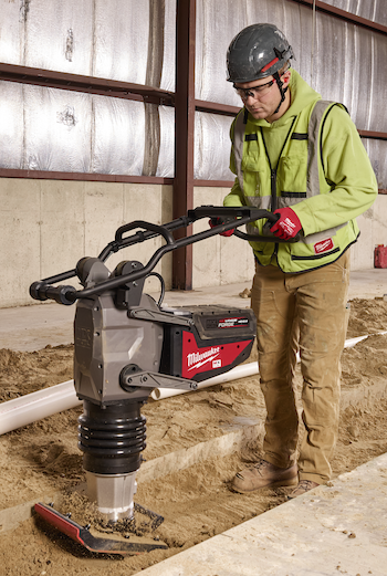 Milwaukee Fuel MX70 kg rammer