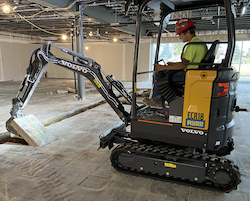 Volvo Li-ion-powered mini excavator