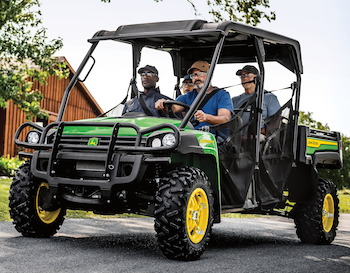 John Deere XUV825M S4 utility vehicle